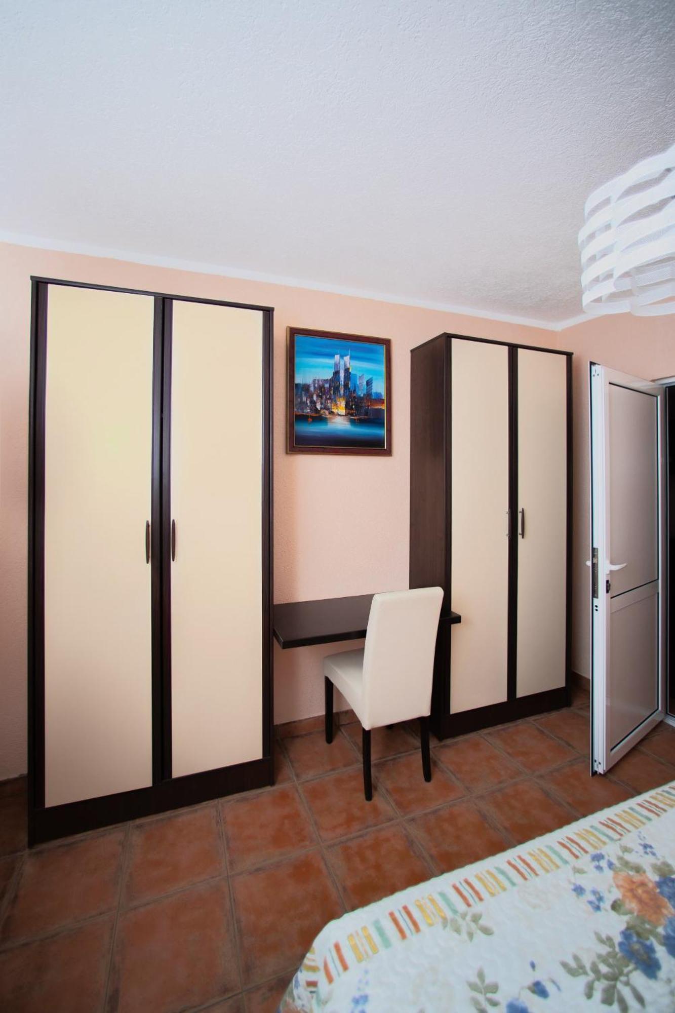 Villa Shu Krimovica ภายนอก รูปภาพ