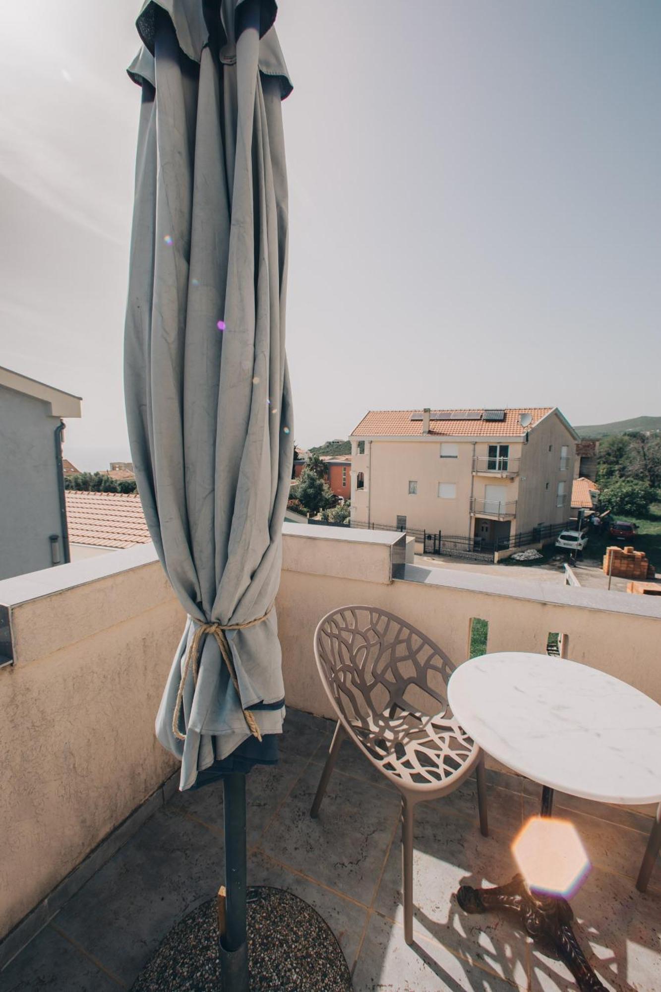 Villa Shu Krimovica ภายนอก รูปภาพ