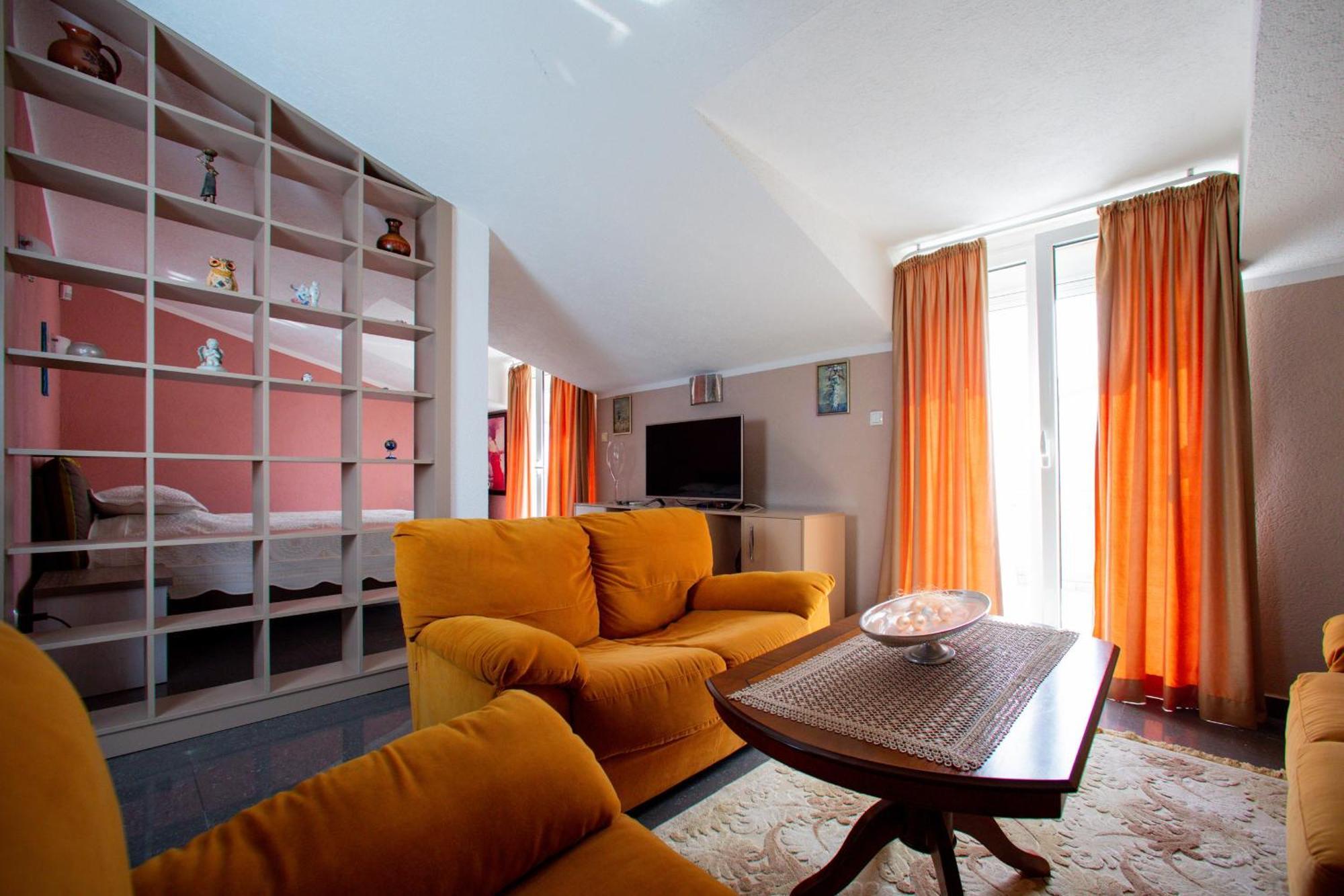 Villa Shu Krimovica ภายนอก รูปภาพ
